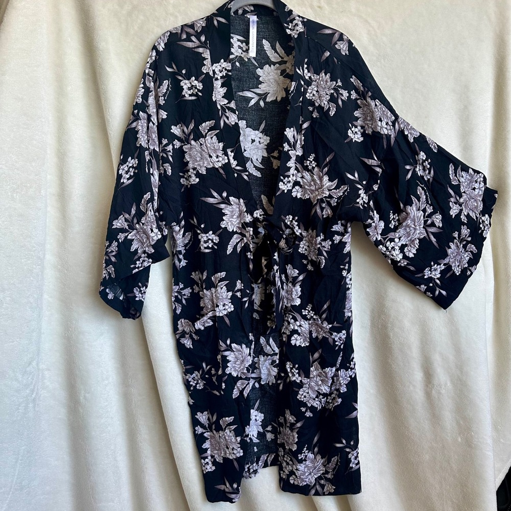 Spiritual Gangster Maya Floral Kimono One Size Black Boho Cardigan Duster Robe‎